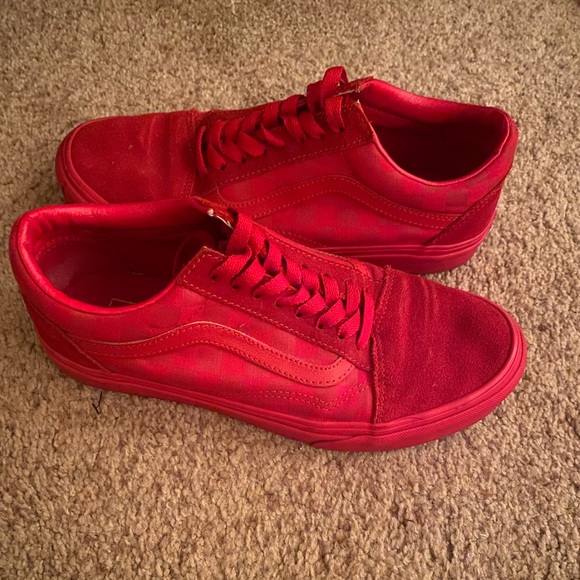 vans red monochrome